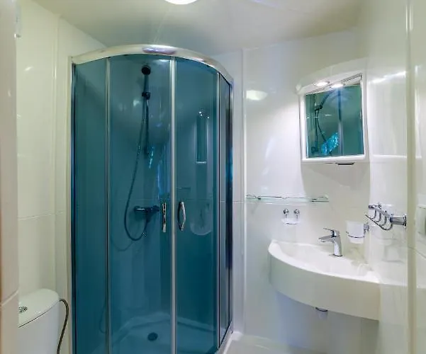 Osrodek Wypoczynkowy Nemo * Krynica Morska